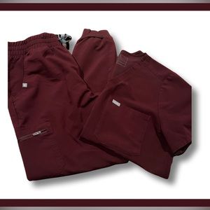 Figs scrub set/separate